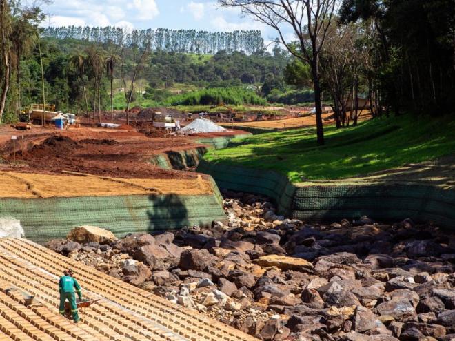 A Vale ainda dá os primeiros passos para a recuperar o meio ambiente da área atingida