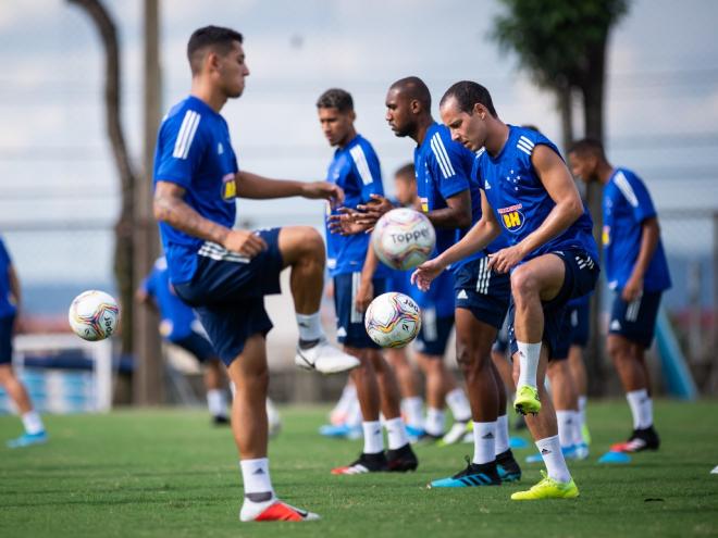 O meia Rodriguinho deve ser o titular na partida desta terça-feira 