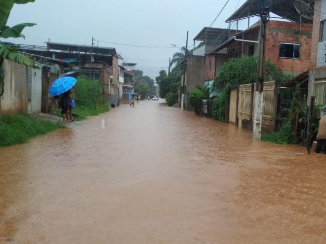 Cidades do Vale do Aço sofreram as consequências da chuva intensa dos últimos dias