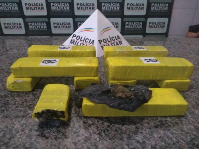 Droga estava enterrada em uma área da avenida Corcovado, bairro São Cristóvão, em Coronel Fabriciano