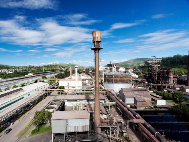 Planta siderúrgica da Aperam em Timóteo 