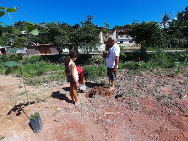 Governo municipal vai plantar 1.400 mudas no local durante esta semana