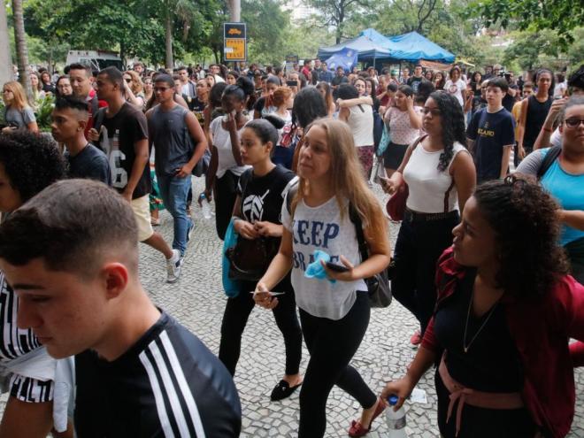 As bolsas eventualmente não preenchidas poderão ser ocupadas por participantes da lista de espera