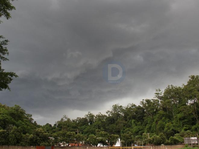 A previsão do tempo é de chuva, entre quinta-feira e manhã de sexta-feira 