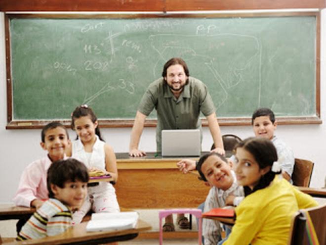 Pela regra atual, o piso do magistério é corrigido de acordo com as estimativas de receitas do Fundeb