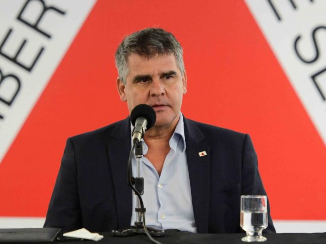 Vice-governador comunicou sua decisão na tarde de quarta-feira