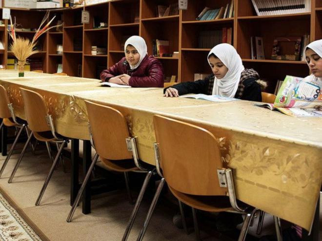 Cerca 15 nações fecharam as escolas de forma parcial
