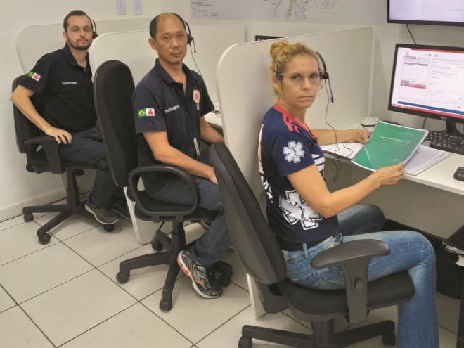 Estará aberto um canal telefônico de atendimento específico para esclarecimento de dúvidas, das 7h às 19h