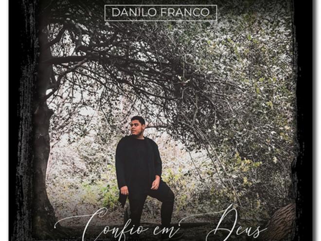 A capa do novo disco de Danilo Franco