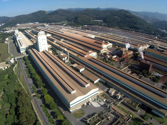 Em decorrência das novas medidas, a empresa irá utilizar bancos de horas, readequação de efetivo de terceirizadas, alteração na tabela de turno, bem como a extensão de home office