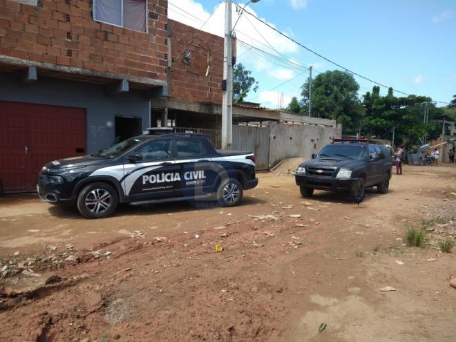Polícia Civil prendeu dois jovens acusados de assassinar um homem no último mês, no bairro Águas Claras