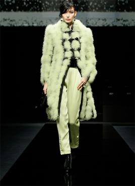 Inverno 20 Armani: desfile pela internet