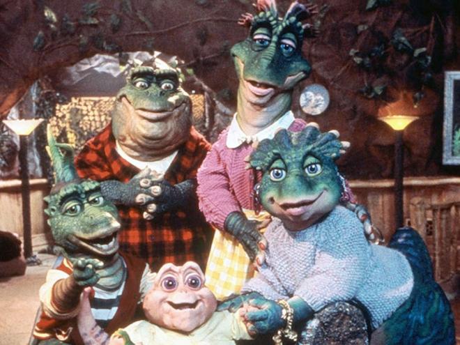 A Família Dinossauros tinha cinco membros, mas o pai Dino e o filhote Baby ainda são lembrados pelos bordões 'Querida, cheguei!' e 'Não é a mamãe'