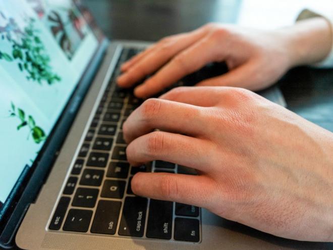 Os resultados finais estarão disponíveis em 7 de maio. As regras e os prazos são os mesmos para a versão impressa e digital