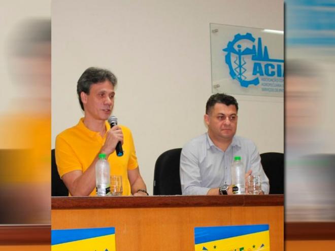 Cláudio Zambaldi e Amaury Gonçalves destacam parceria da Aciapi-CDL em prol dos empresários e da economia