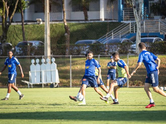 Com liberação da CBF, elenco do Cruzeiro deve voltar a treinar na sexta-feira