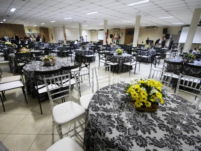 Desde o dia 21 de março os salões de festas estão impedidos de receber pessoas 