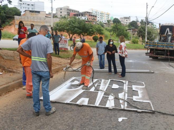 Serviços estão sendo executados na avenida Carlos Edmundo Landaeta 
