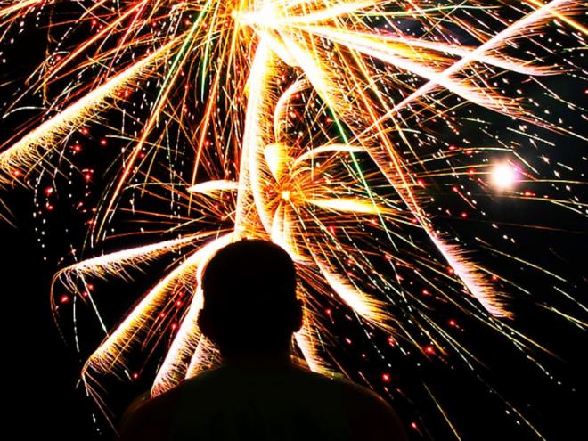 Queima de fogos em show de dupla sertaneja feriu espectador