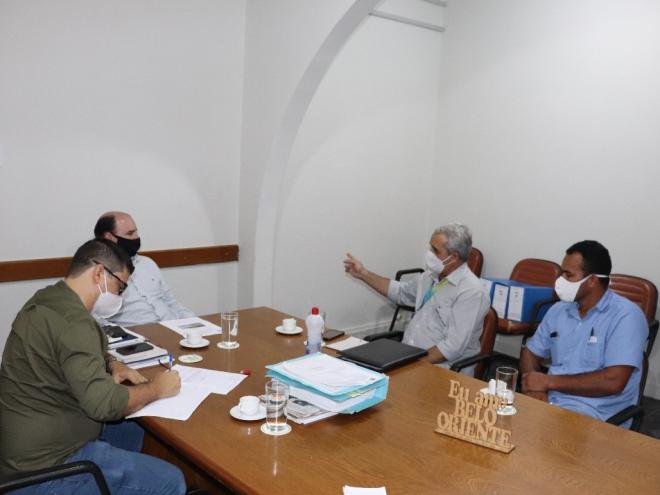 Prefeito se reuniu com representantes da companhia no início desta semana
