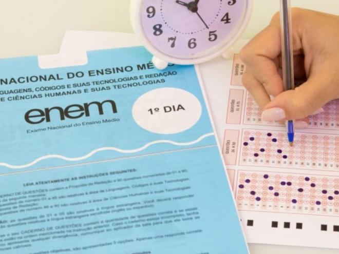 De acordo com as organizações responsáveis pela aplicação da prova, a medida segue uma demanda imposta pela sociedade, em razão da dificuldade que muitos candidatos estão enfrentando para estudar durante esse período de pandemia