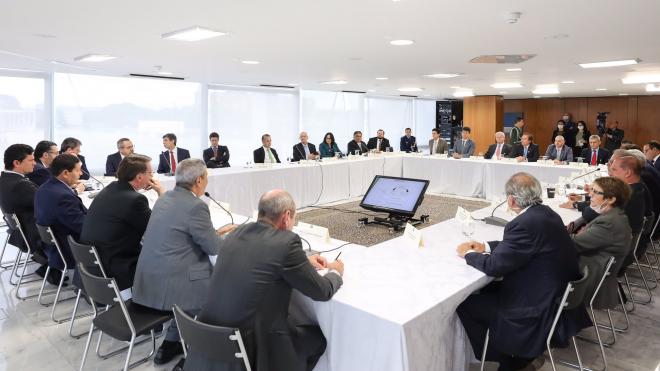Foto da reunião ministerial alvo de polêmica após a demissão de Sergio Moro