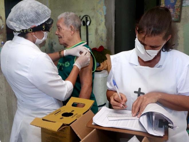 A campanha de vacinação segue até o dia 30 deste mês