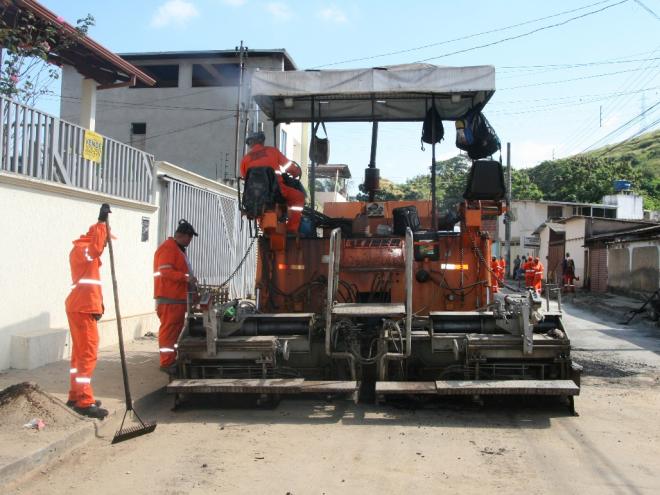 Nova fase da obra começou a ser realizada na manhã de segunda-feira