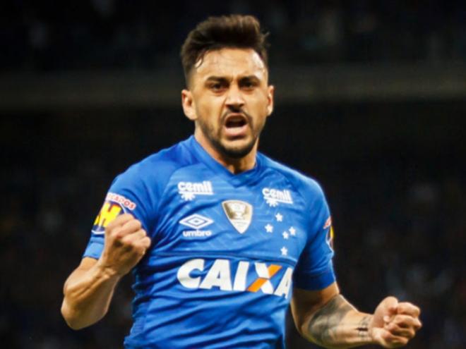 Jogador quer o reconhecimento de que a rescisão foi feita de forma unilateral pelo clube 
