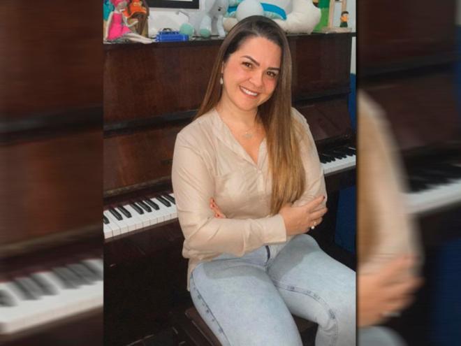 Polyana Guzzo Pérez é professora de musicalização infantil