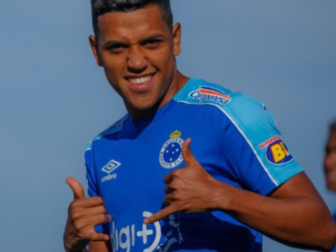Uma das dívidas é em relação à negociação envolvendo o jogador Pedro Rocha