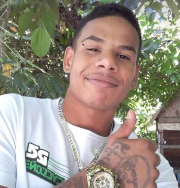 Jhonnatan Lopes de Oliveira tinha 23 anos,