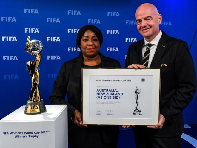 Em publicação no Twitter, a Fifa parabenizou os países escolhidos