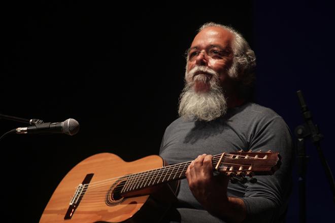 Segunda tem a música instrumental de Arismar Espírito Santo