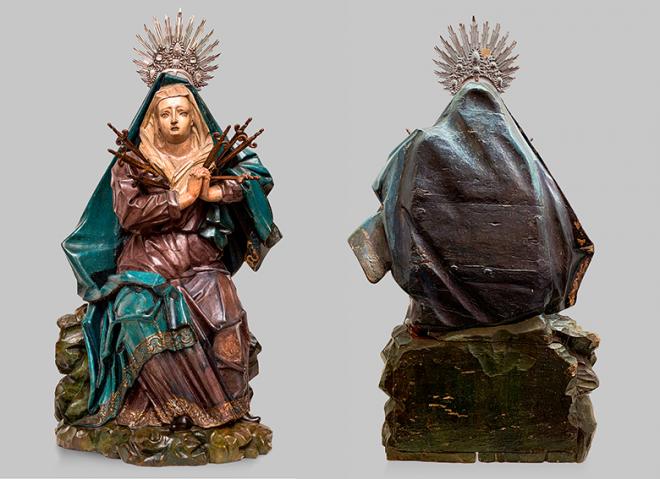 A exposição permite que as imagens sejam vistas em diferentes detalhes, inclusive de costas