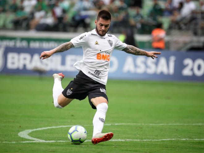 Meia vai assinar contrato que vale até junho de 2024 com o Atlético