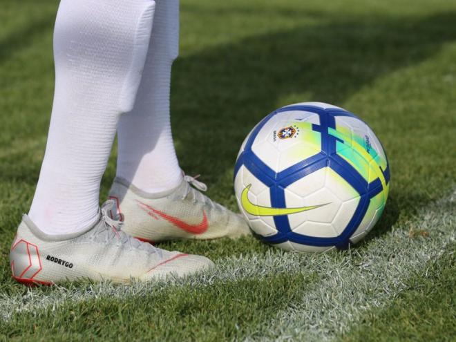 Suspensão de torneios coloca em dúvida ano para jovens do futebol