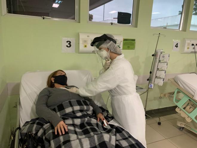 Profissional fisioterapeuta é importante para estabilização e recuperação do paciente com covid-19