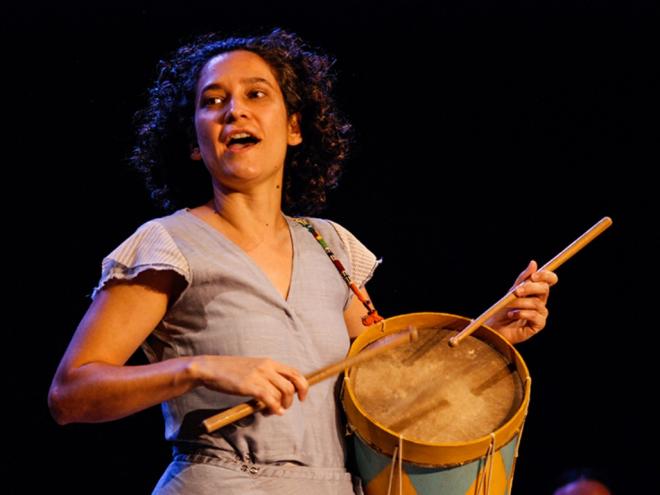 Ana Cristina Colla mostra sua arte em SerEstando Mulheres