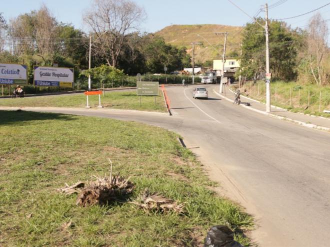 Obra faz a interligação entre duas subestações de energia entre a ponte velha e o bairro Santa Terezinha 