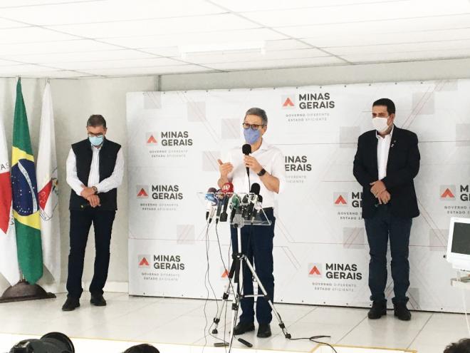 O secretário de Saúde, Carlos Eduardo Amaral, o governador Zema e o prefeito de Coronel Fabriciano, Marcos Vinicius, adiantaram mudanças