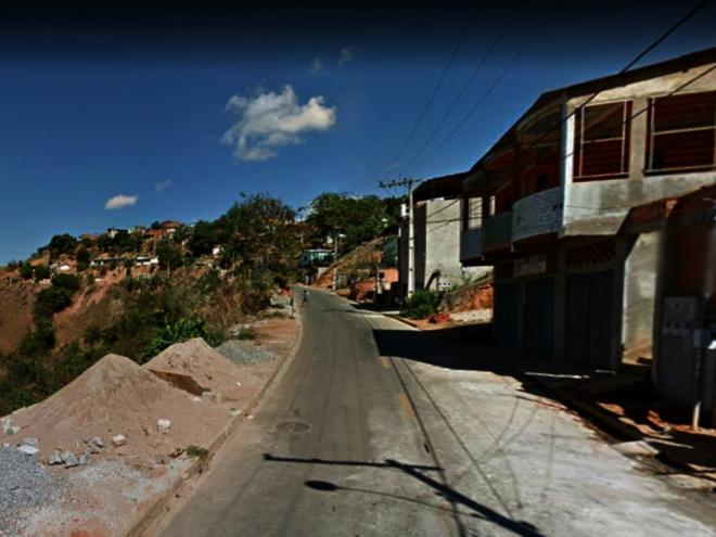 O caso foi registrado na rua Vereador Samuel Gomes Lopes, no alto do bairro Esperança, em Ipatinga