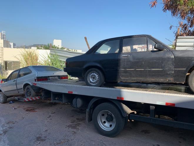 Foram recolhidos veículos em situação irregular na avenida Macapá, no bairro Veneza, além do residencial Ayrton Sena, Canaãzinho e Tiradentes