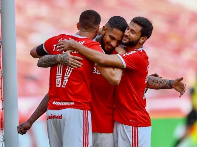 Internacional chegou à decisão depois de golear o Esportivo por 4 a 0