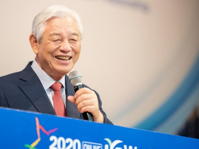 Pastor Ock Soo Park, na cerimônia de Abertura