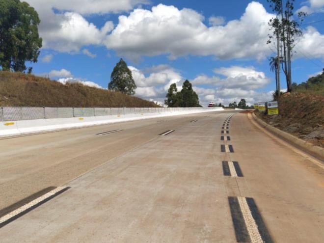 Trecho vai do km 404,9 ao km 407,4, no município de Bom Jesus do Amparo