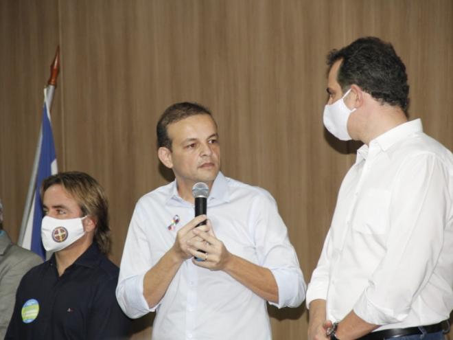 Além de lideranças políticas, Jadson Heleno recebeu apoio de populares e familiares