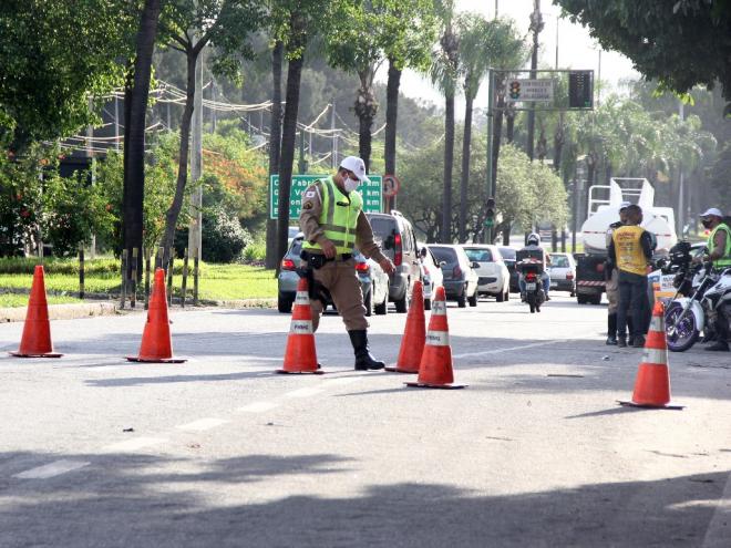  As ações ocorreram em 77 cidades e abordaram mais de 7.300 motoristas