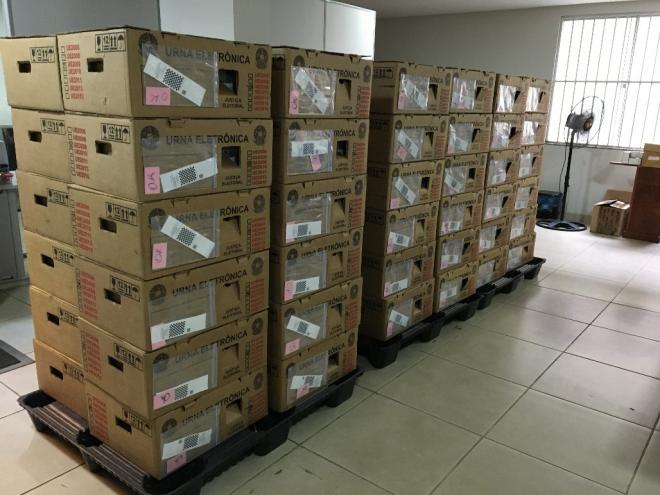 O carregamento com as urnas chegou a Ipatinga no dia 17 de setembro 