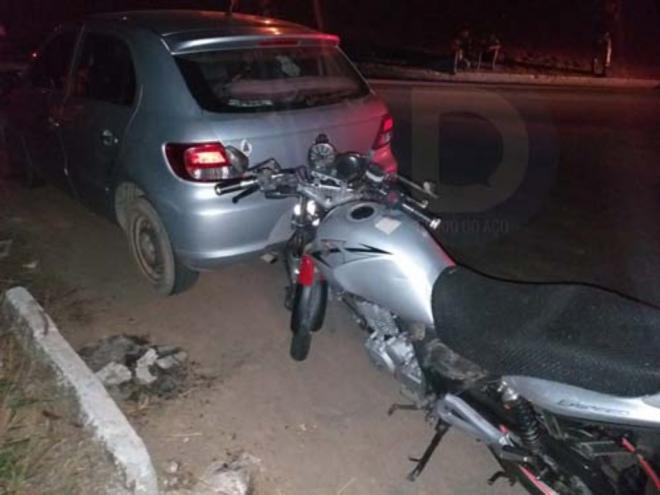 Motorista foi cruzar a BR-381 no trevo do Parque Caravelas e entrou na frente de motociclista